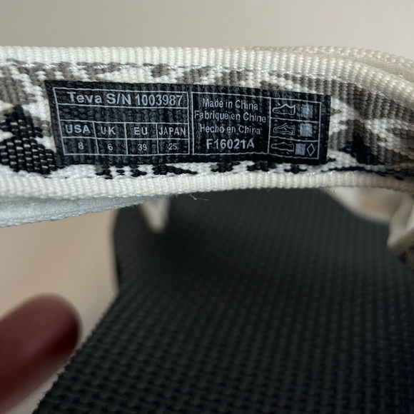 Teva Original Universal Boomerang Sandals Fully Adjustable 1003987 Wh/Blk/Gry 8 - Picture 11 of 11
